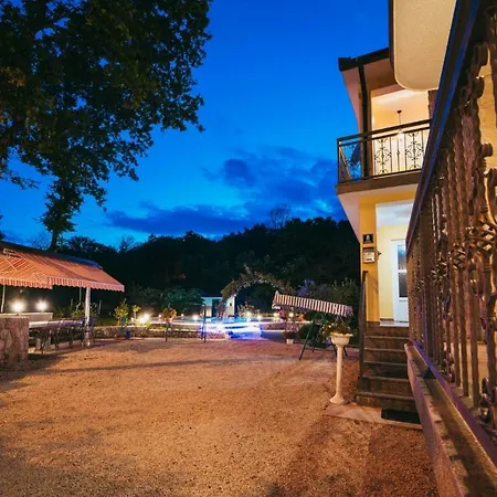 Estera, Makarska - Imotski *