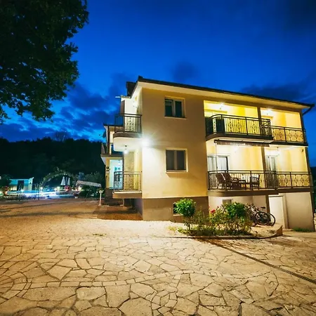 Vila Estera, Makarska - Imotski Grubine